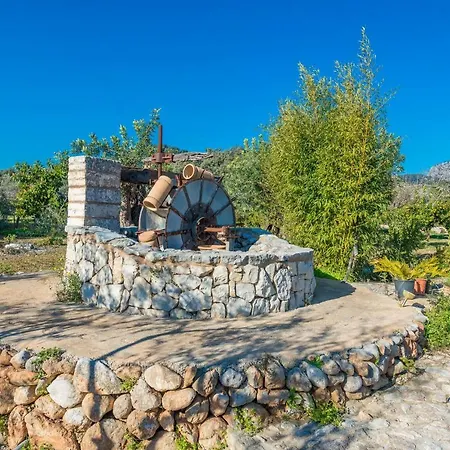 Es Balladors Villa *